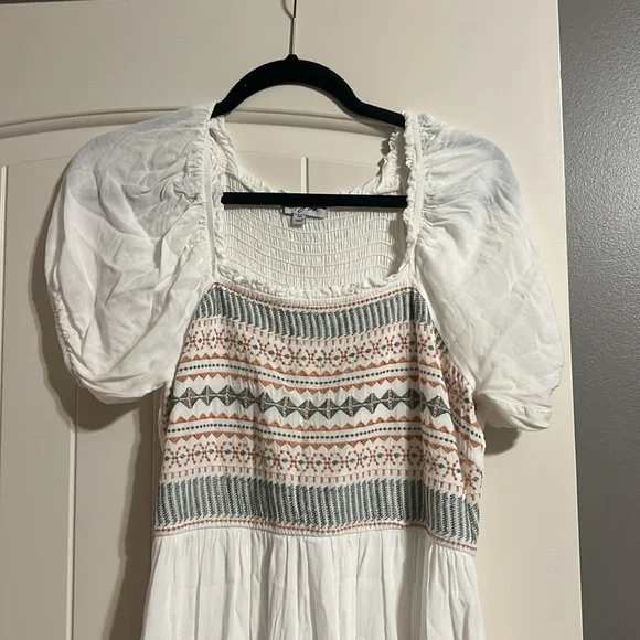 Polagram White and Tan Maxi Dress - Picture 2 of 8